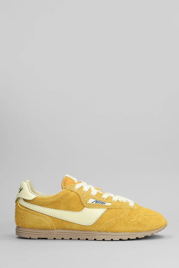 Windspin Sneakers In Yellow Suede