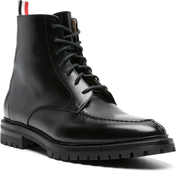 Wingtip leather boots - Image 2