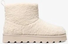 Winnie Faux Shearling Boot - Image 3