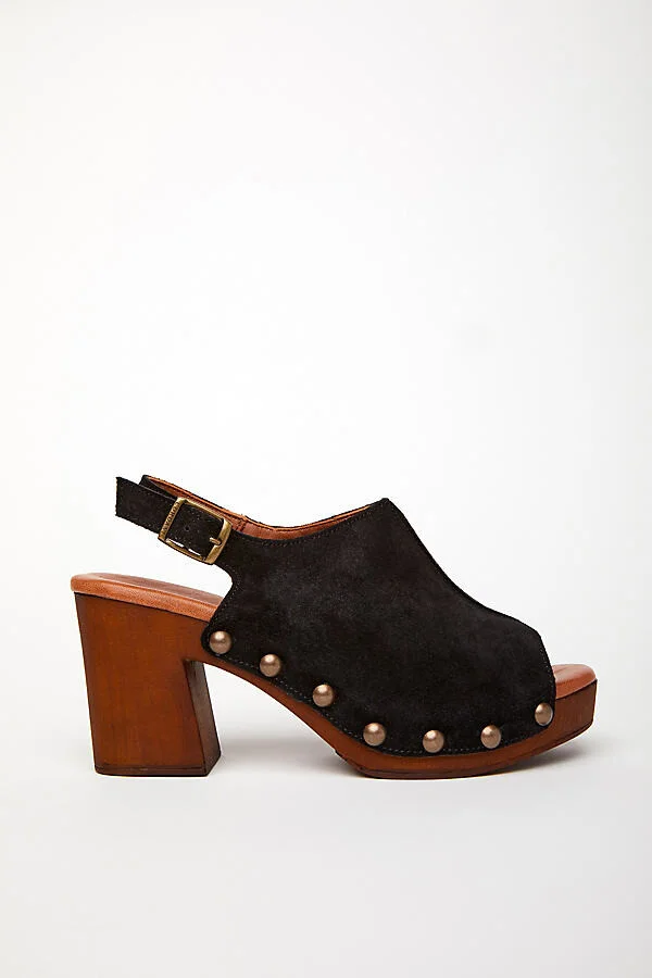 Winnie Heels