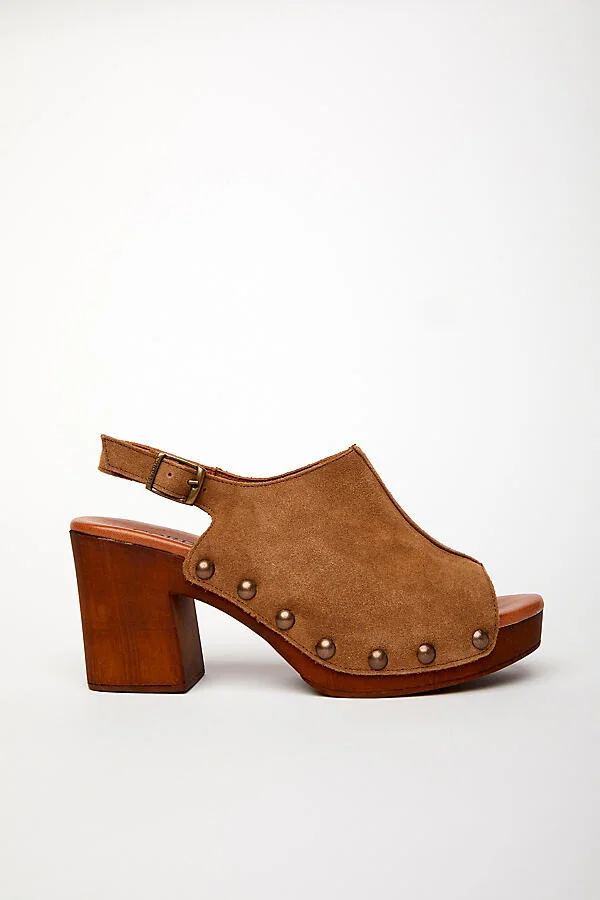 Winnie Heels