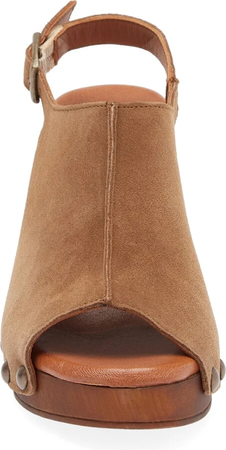 Winnie Slingback Sandal - Image 4
