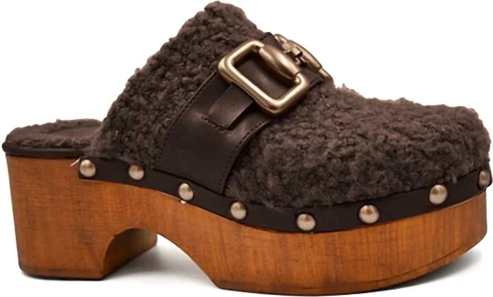 Winona Clog In Cacao Sheerling