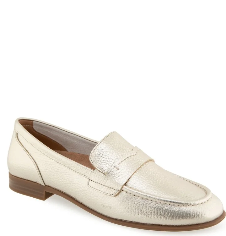 GOLD METALLIC PEBBLED LEATHER