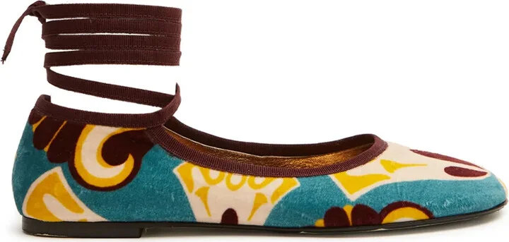 Winter ballerina shoes