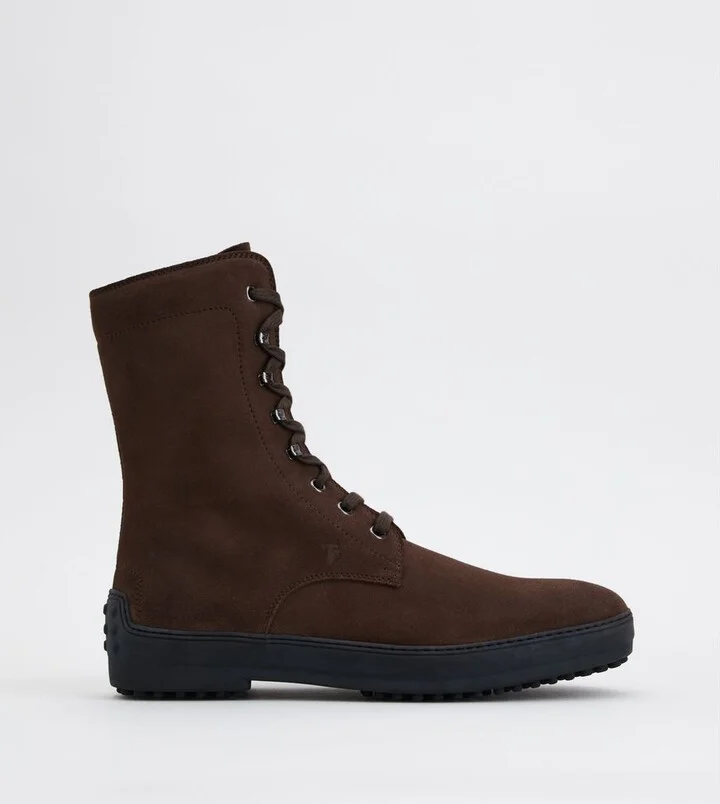 Winter Gommino Ankle Boots in Suede