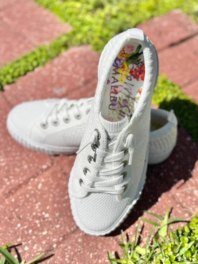 Wistful Weave Sneaker In White