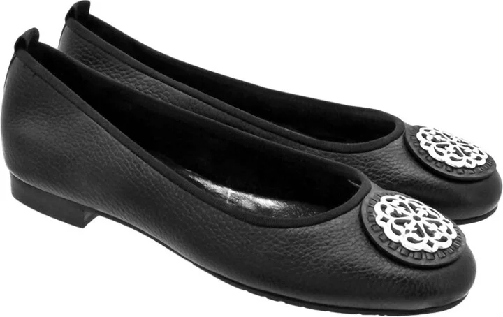 Women Aleta Ballerina Shoe In Black