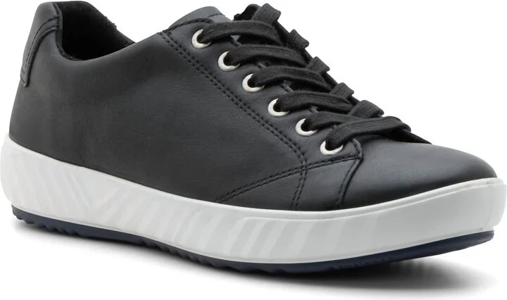 Women Alexandria Shoes In Black/white