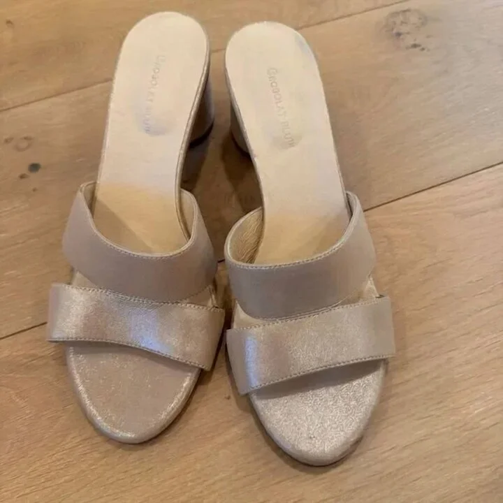 Women Blake Sandal In Metallic Beige