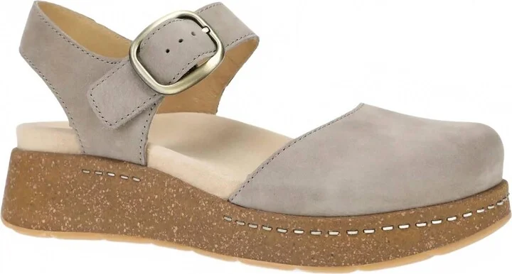 Women Brynlee Waxy Milled Sandal In Taupe