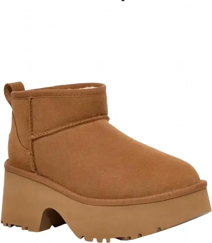 Women Classic Ultra Mini New Heights Boots In Chestnut