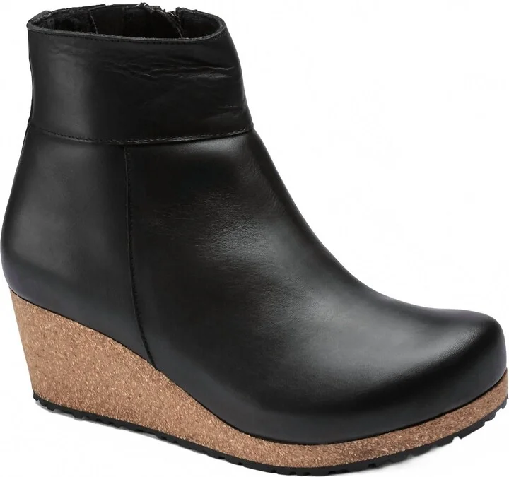 Women Ebba Leather Wedge Ankle Boots In Black