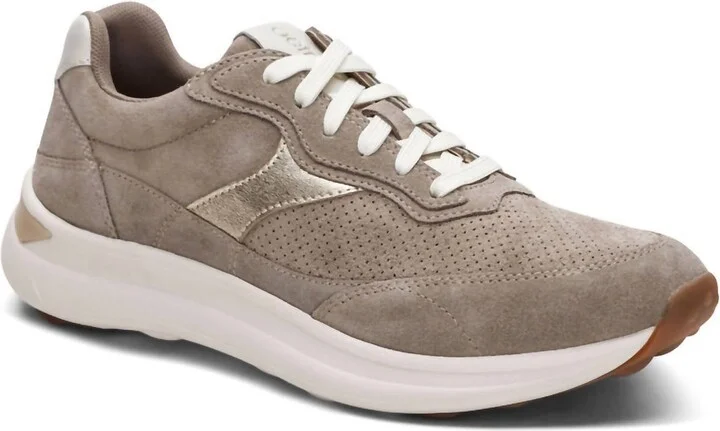 Women Emily Lace Up Sneakers In Taupe