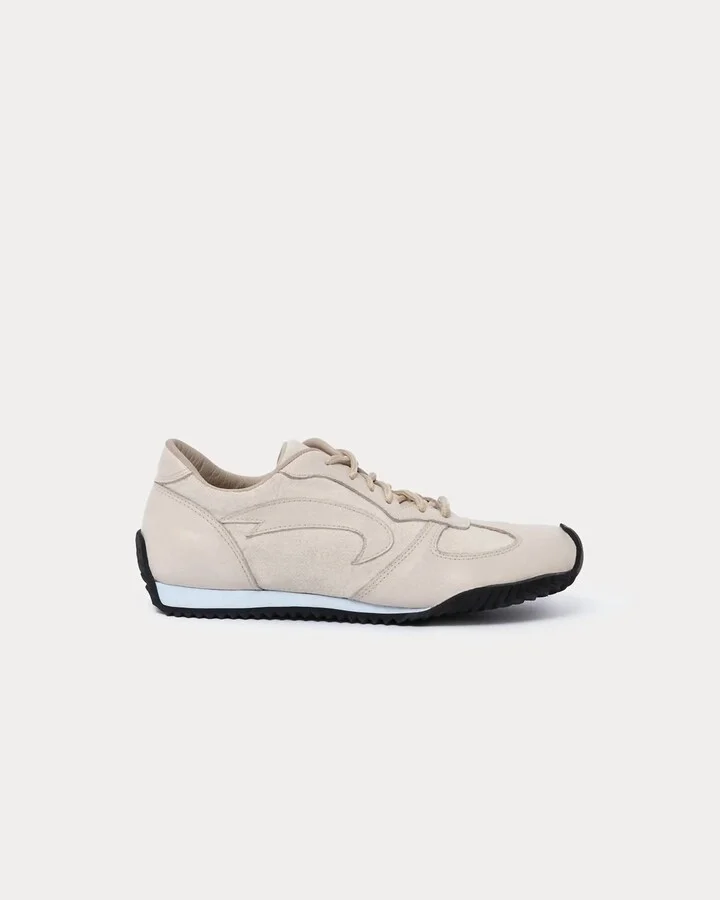 Women Fox Sneaker In Beige