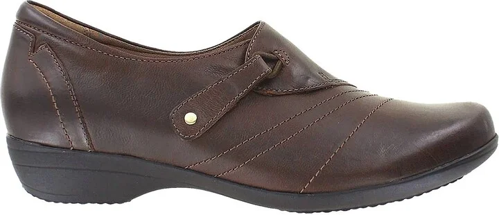 Women Franny Loafer In Chocolate - 230200