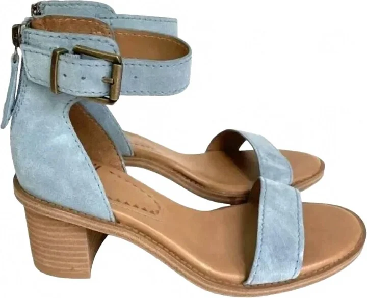 Women Iisa Heeled Sandals In Light Blue