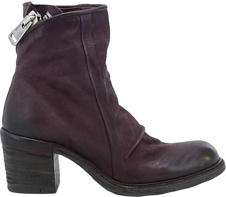 Women Jase Ankle Bootie In Liz