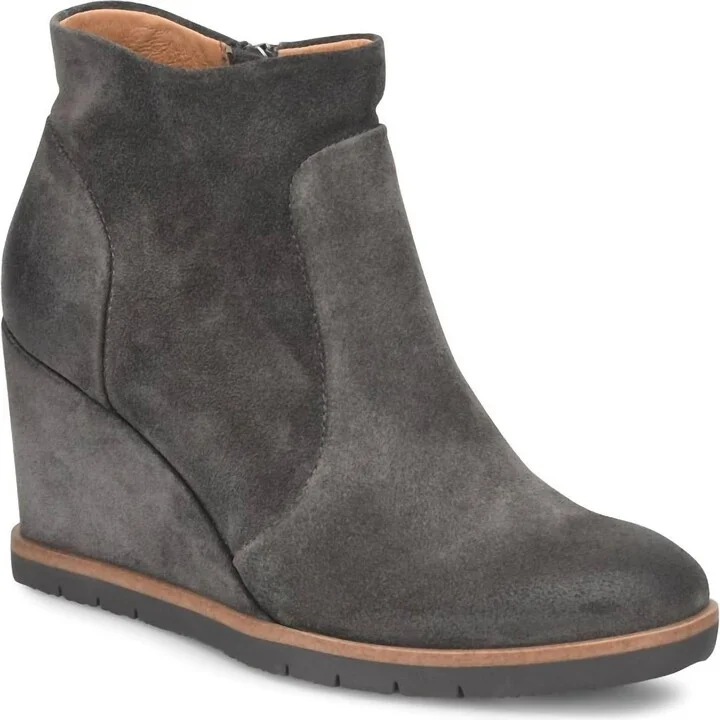 Women Maguire Wedge In Titan Grey