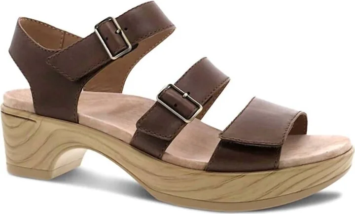 Women Malena Sandal In Brown