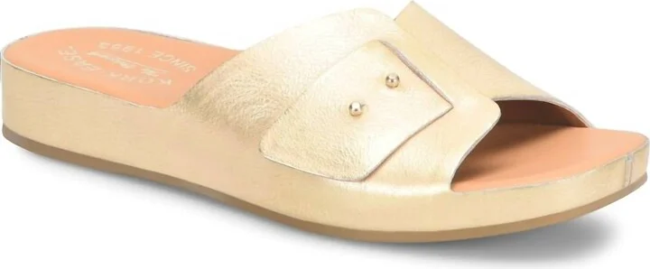Women Mesa Sandal In Gold