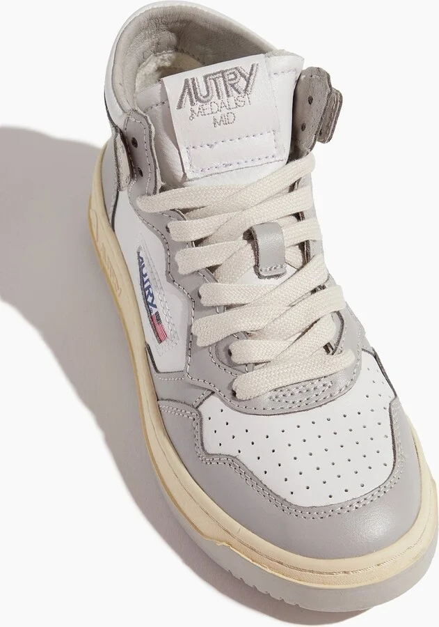 Women Mid Sneakers in White/Vapor - Image 4