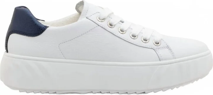 Women Mikky Shoes In White Hearts