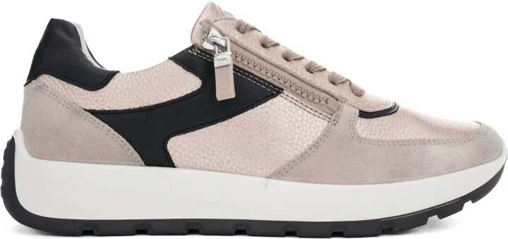 Women Nagano Sneakers In Sand/shell/black