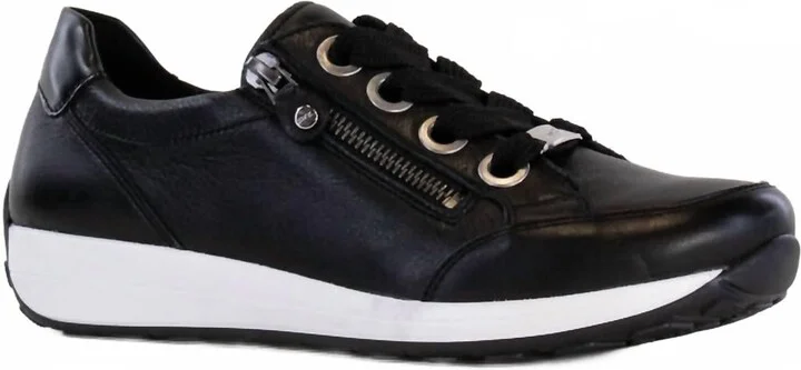 Women Ollie Lace Sneaker In Black