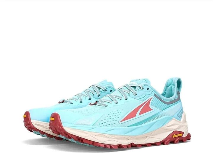 Women Olympus 5 Trail Shoes In Light Blue