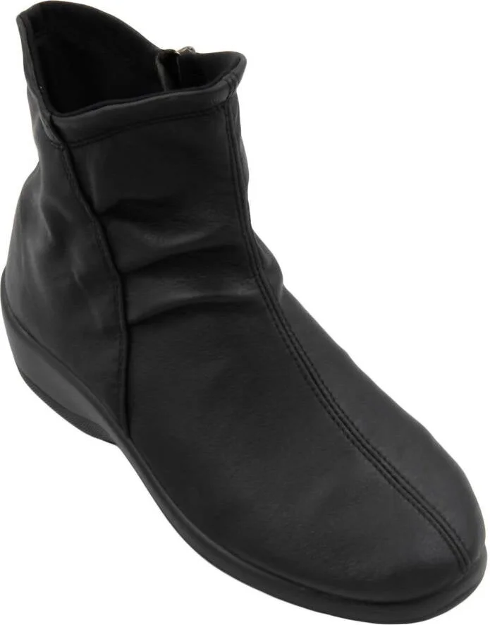 Women Paluma Boot In Black