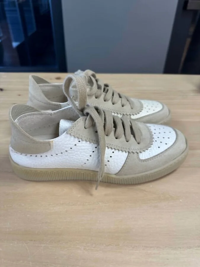 Women Poliana Sneaker In Angora Colorway
