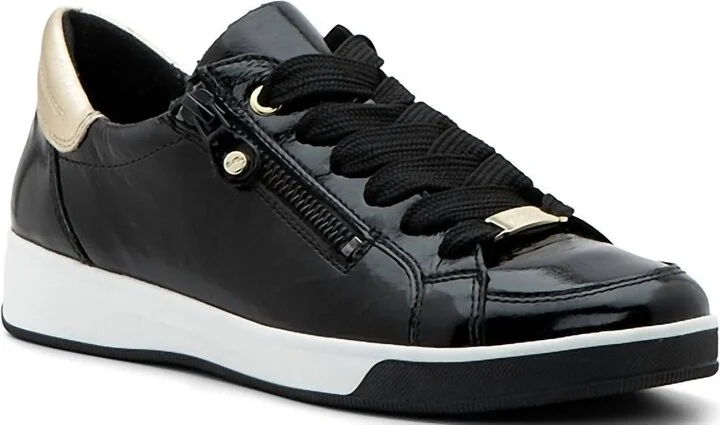 Women Rei Low Leather Zip Sneakers In Black/patent