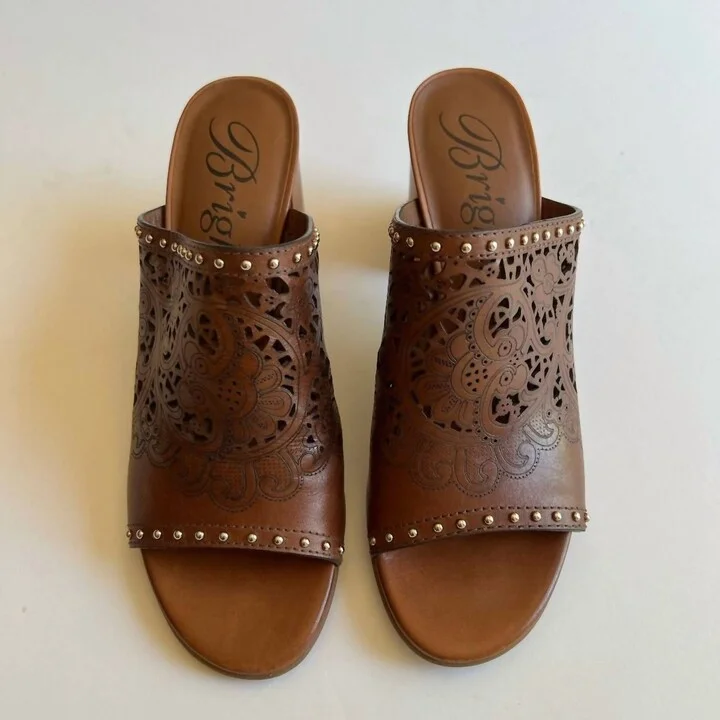 Women Rodeo Sandals In Luggage