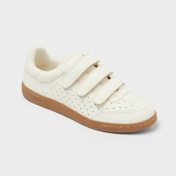 Women’s Richie Easy Closure Sneakers with Memory Foam Insole – Universal Thread™ White