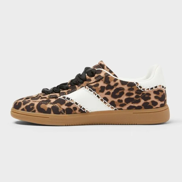Women’s Spencer Fashion Sneakers with Memory Foam Insole – Universal Thread™ Dark Brown - Image 2