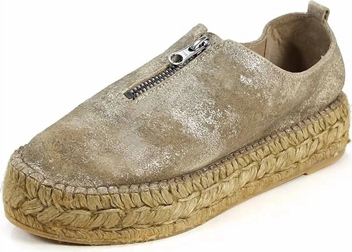 Women Serena Shoe In Gold