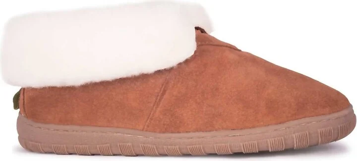 Women Sheepskin Bootie In Chestnut
