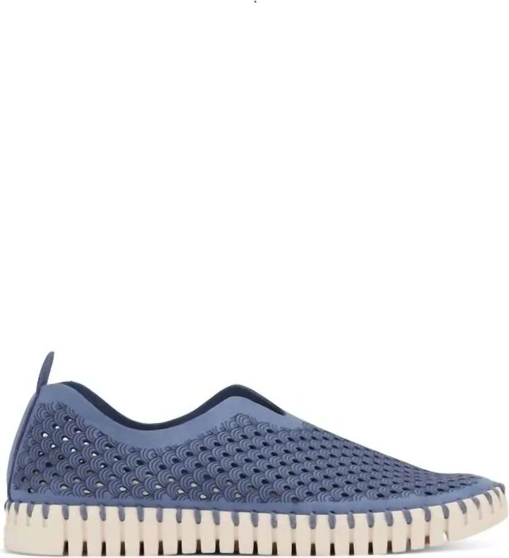 Women Tulip 139 Slip On Shoe In Light Regatta