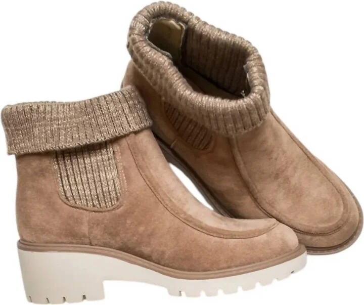 Women Winter Of Warmth Bootie In Taupe