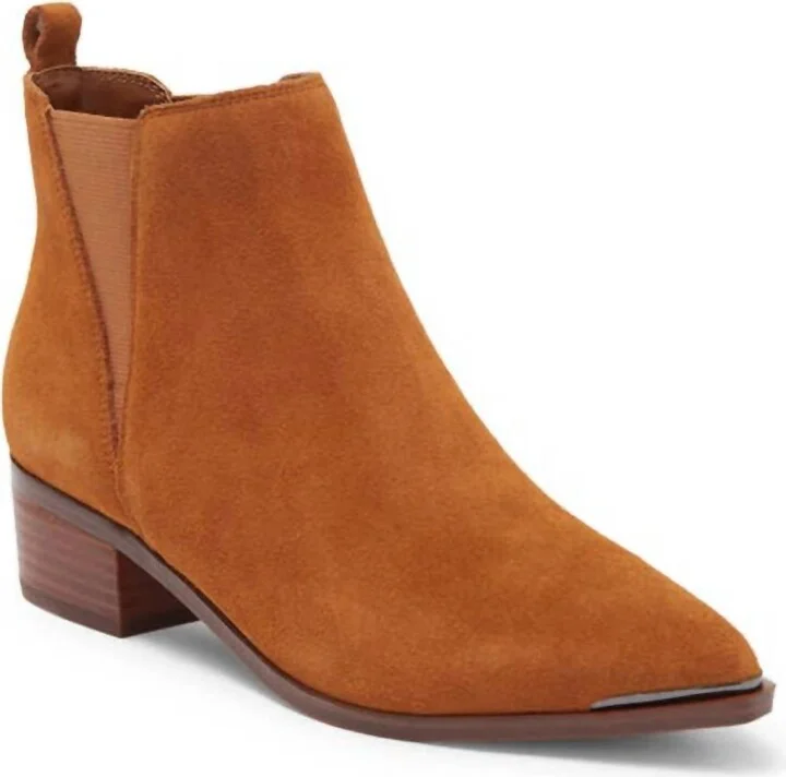 Women Yale Chelsea Boot In Medium Brown Suede