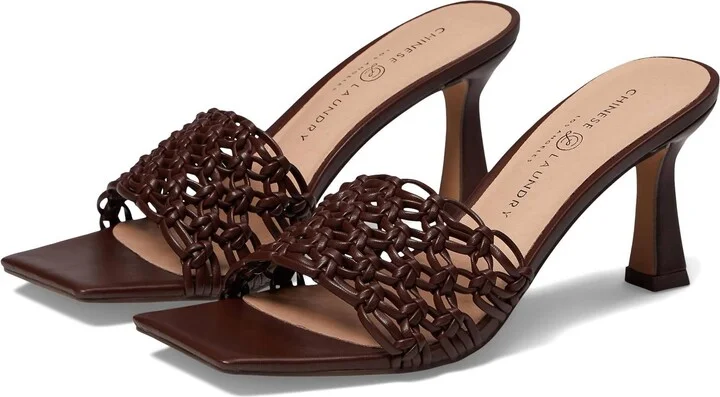 Women' Yassie Heels - Medium In Brown
