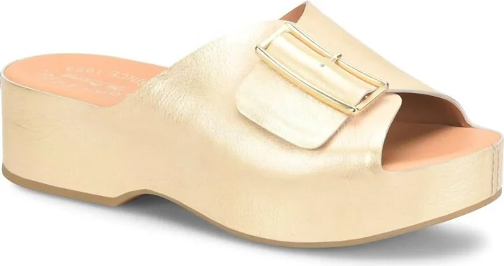 Women York Sandal In Gold
