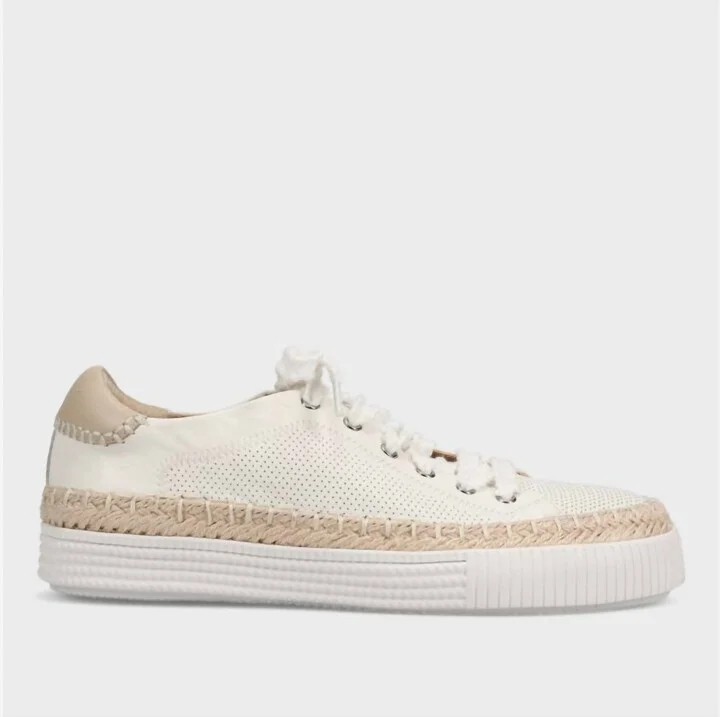 Women Yuval Sneaker In White