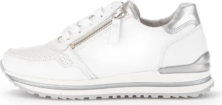 Women's 26.528.5 Zip Sneaker In White/silver