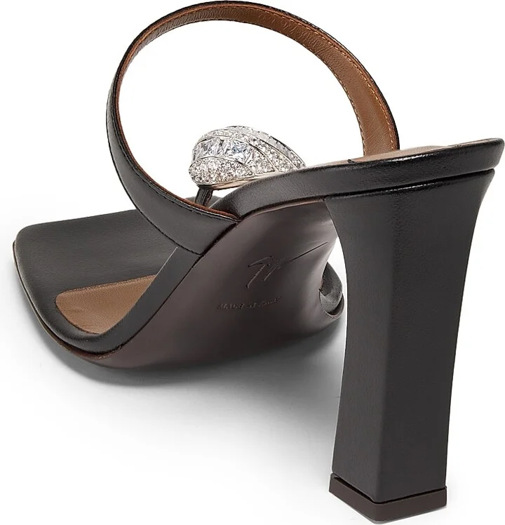 Women's 30th Anniversary 90MM Leather Toe Ring Sandals - Nero - Size 5 - Image 3