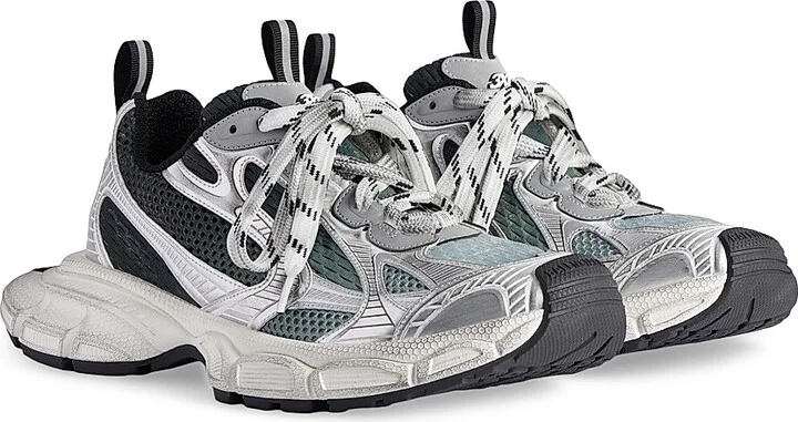 Women's 3XL Gradient Sneakers - Black Grey White - Size 6 - Image 2