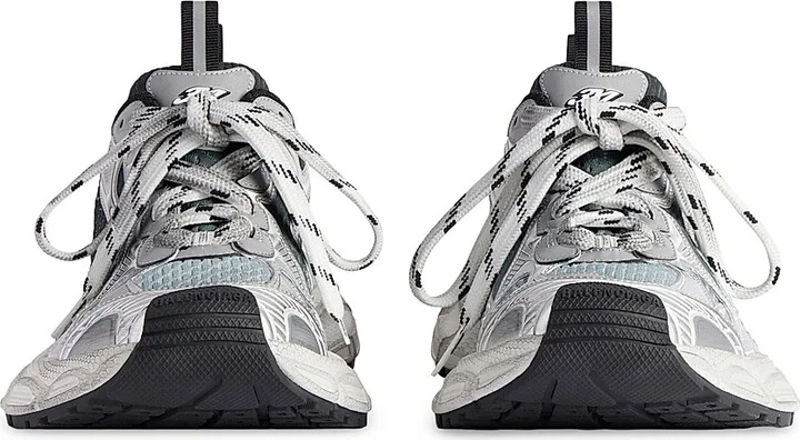 Women's 3XL Gradient Sneakers - Black Grey White - Size 6 - Image 4