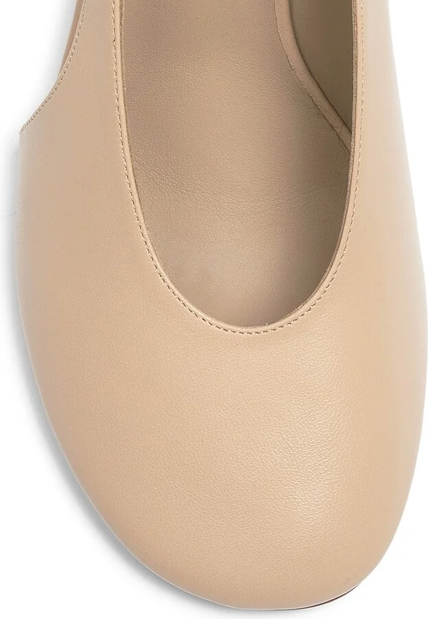 Women's 424 Oblique-Strap Leather Pumps - Sand - Size 6 - Image 4
