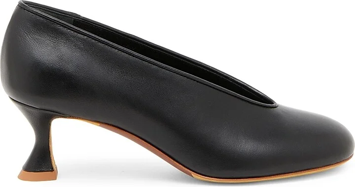 Women's 55MM Duck-Heel Leather Pumps - Black - Size 5.5